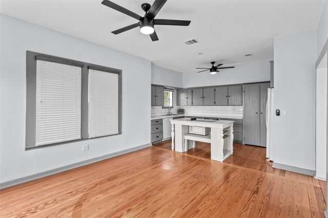 450 and 500 Springlake DR, Dripping Springs, TX 78620