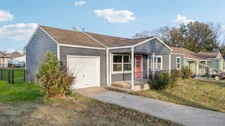 520 E 6th Street, Claremore, OK 74017