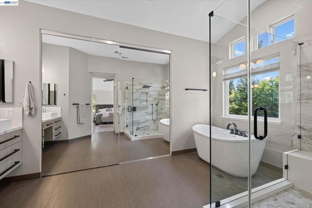 142 Blackstone Dr, Danville, CA 94506