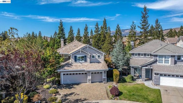 142 Blackstone Dr, Danville, CA 94506