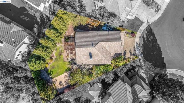 142 Blackstone Dr, Danville, CA 94506