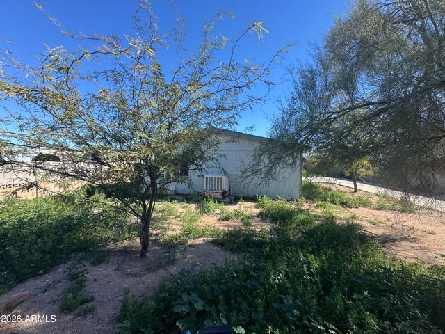 847 S WARNER Drive, Apache Junction, AZ 85120