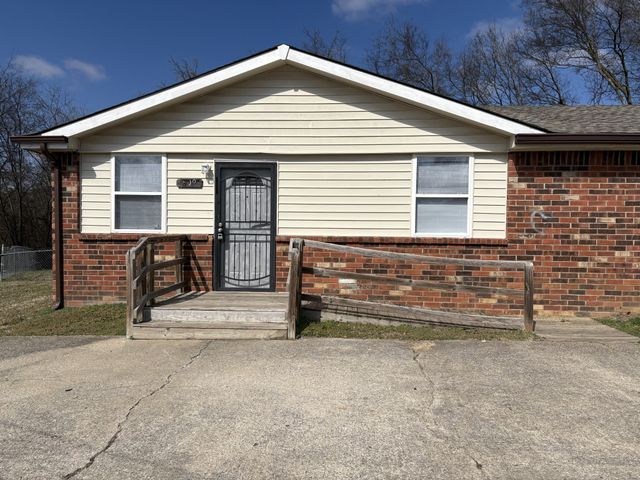 809 Brickmont Ct, Nashville, TN 37207