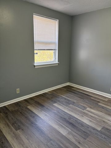 809 Brickmont Ct, Nashville, TN 37207