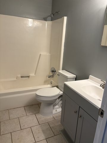 809 Brickmont Ct, Nashville, TN 37207