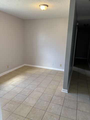 809 Brickmont Ct, Nashville, TN 37207