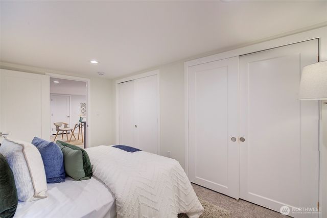 7008 Linden Avenue N, Seattle, WA 98103