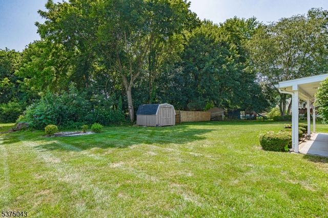 137 Center Rd, Phillipsburg Town, NJ 08865