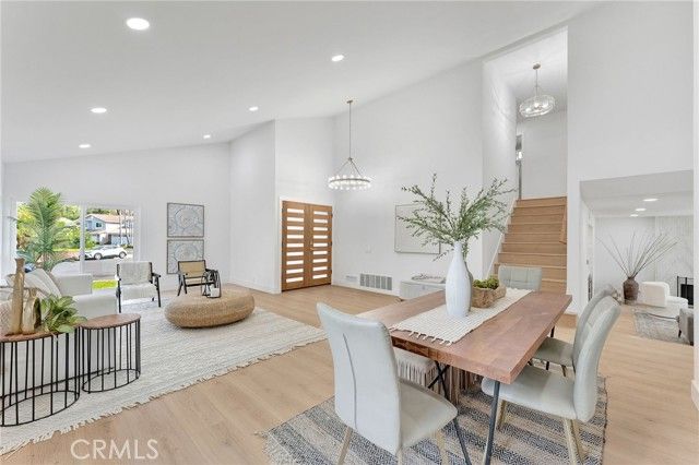 22592 Brookdale, Lake Forest (el Toro), CA 92630