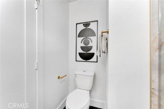 22592 Brookdale, Lake Forest (el Toro), CA 92630