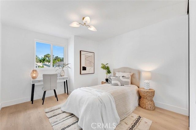 22592 Brookdale, Lake Forest (el Toro), CA 92630