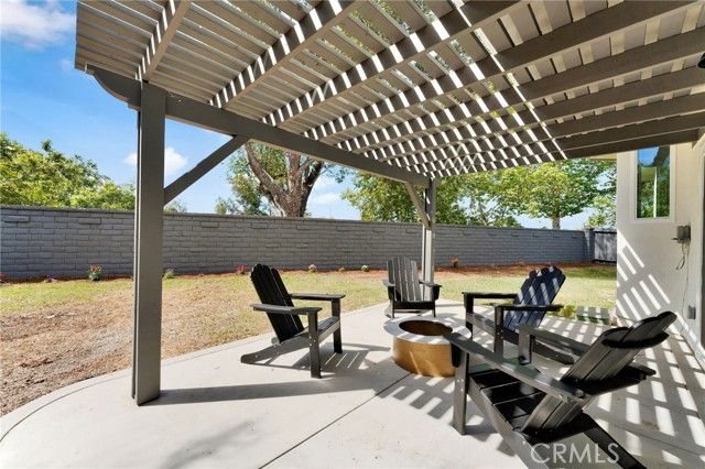 22592 Brookdale, Lake Forest (el Toro), CA 92630