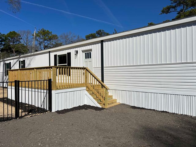 2705 Capricorn Dr., Myrtle Beach, SC 29575