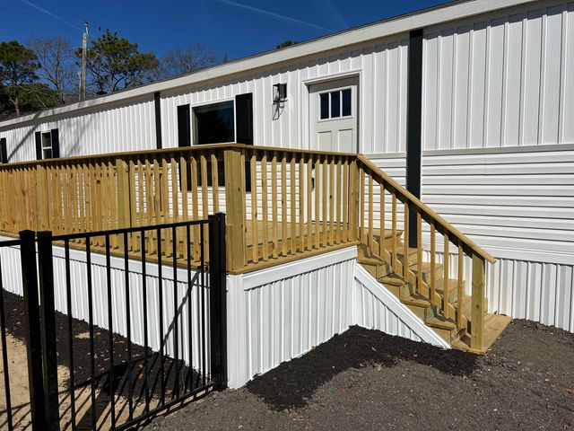 2705 Capricorn Dr., Myrtle Beach, SC 29575