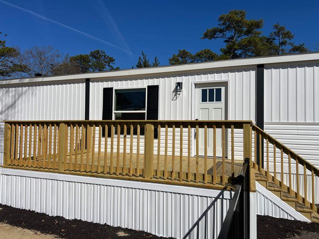 2705 Capricorn Dr., Myrtle Beach, SC 29575