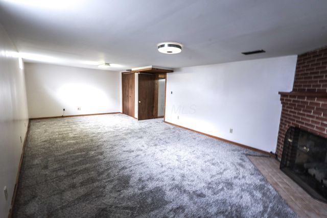 262 S Quentin Road, Newark, OH 43055