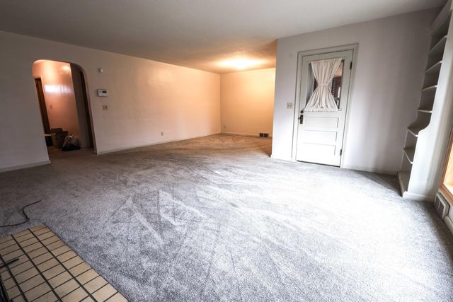 262 S Quentin Road, Newark, OH 43055