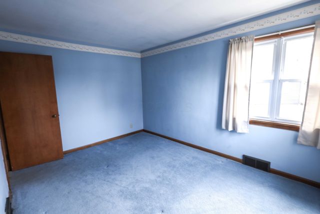 262 S Quentin Road, Newark, OH 43055