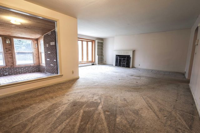 262 S Quentin Road, Newark, OH 43055