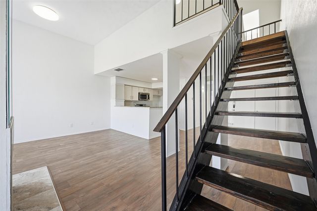 3410 W Country Club Drive 293, Irving, TX 75035