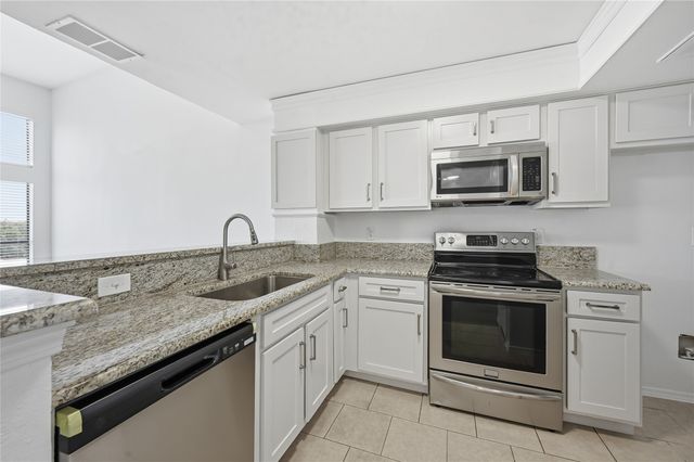 3410 W Country Club Drive 293, Irving, TX 75035