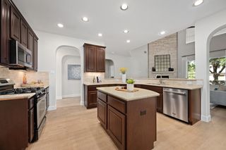 8620 Alophia DR, Austin, TX 78739
