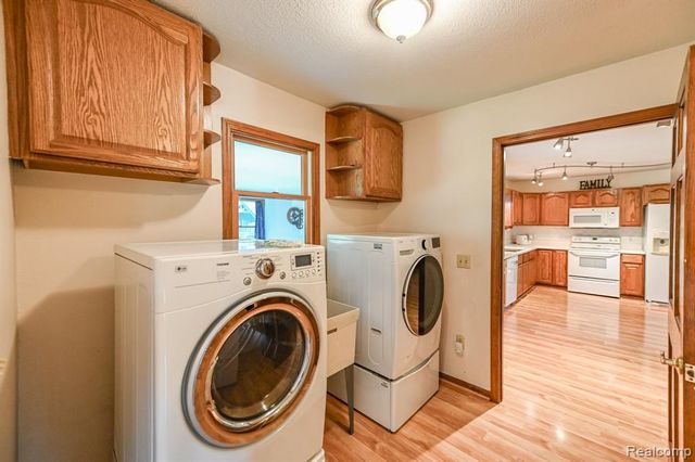 4534 Superior Street, Newport, MI 48166