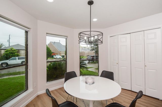 7627 Quail Meadow Drive, Houston, TX 77071