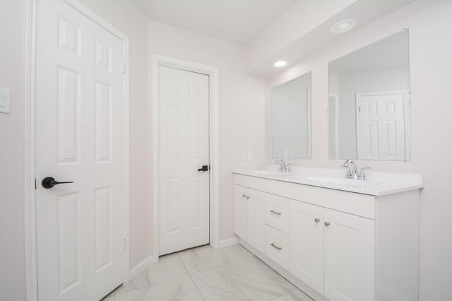 7627 Quail Meadow Drive, Houston, TX 77071