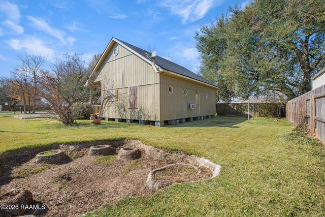 708 Patrick Drive, Broussard, LA 70518