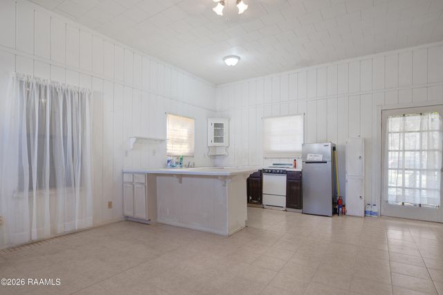 708 Patrick Drive, Broussard, LA 70518