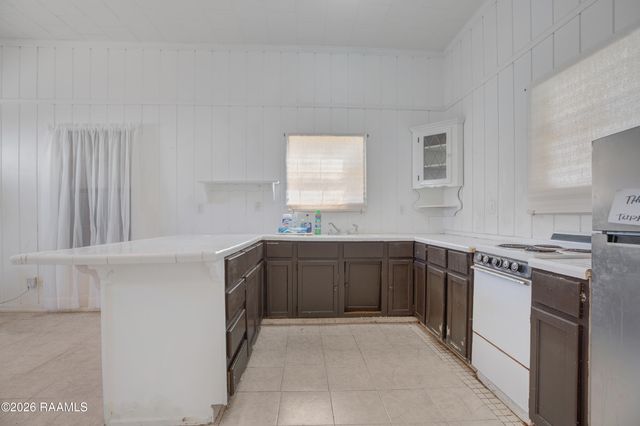 708 Patrick Drive, Broussard, LA 70518