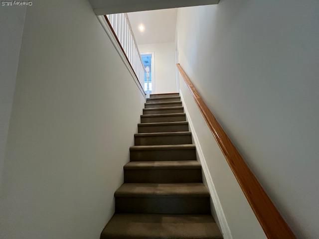 8 Dunes Lane B- Second Floor, Port Washington, NY 11050