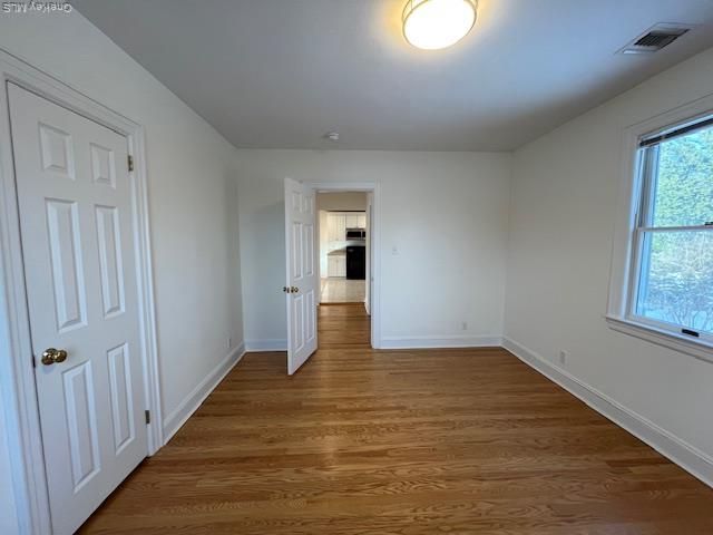 8 Dunes Lane B- Second Floor, Port Washington, NY 11050