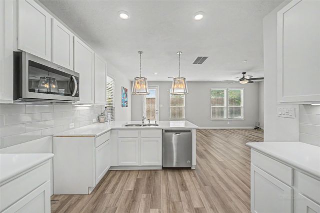 2102 Red Cedar Ridge Way, Houston, TX 77080