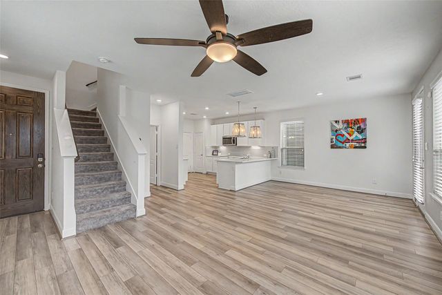 2102 Red Cedar Ridge Way, Houston, TX 77080
