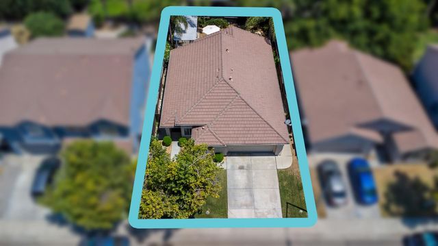 1127 Kestrel Dr, Patterson, CA 95363