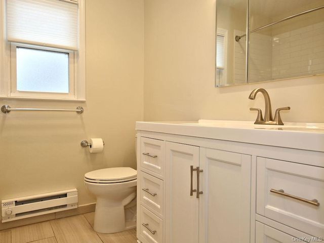 105 Florence Street 2nd Floor, Mamaroneck, NY 10543