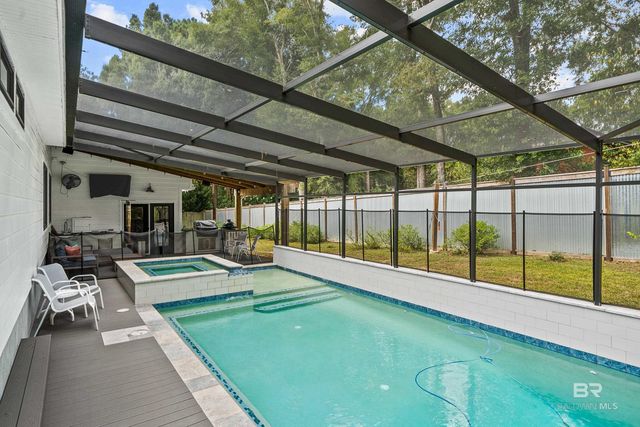 703 Jordan Lane, Daphne, AL 36526