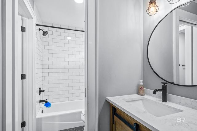 703 Jordan Lane, Daphne, AL 36526