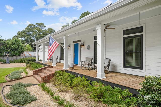 703 Jordan Lane, Daphne, AL 36526