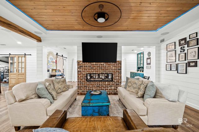 703 Jordan Lane, Daphne, AL 36526