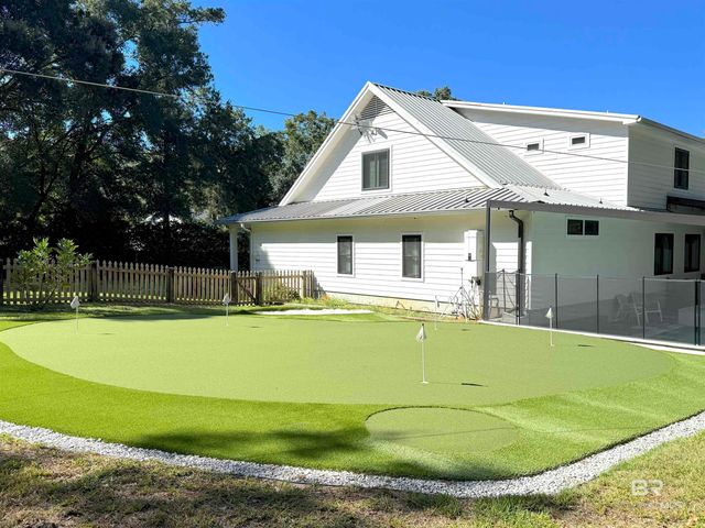 703 Jordan Lane, Daphne, AL 36526