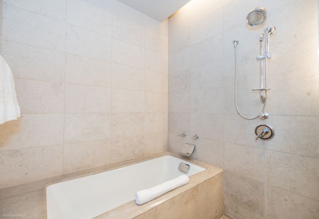 401 N WABASH Avenue 2530, Chicago, IL 60611