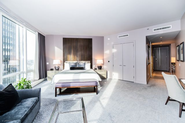 401 N WABASH Avenue 2530, Chicago, IL 60611