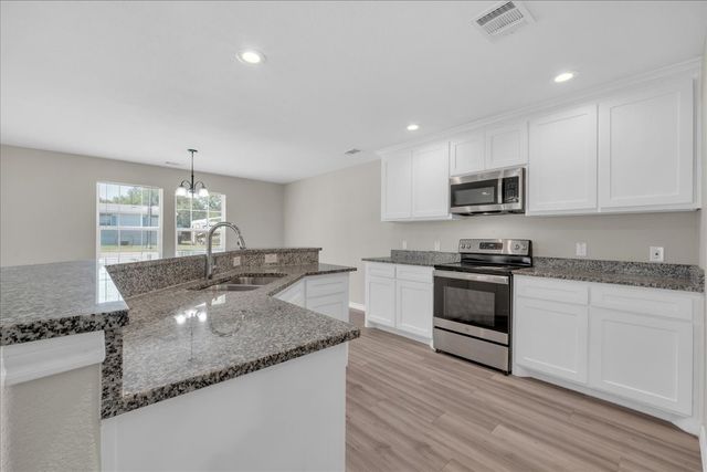 808 SW 24th Street, Mineral Wells, TX 76067