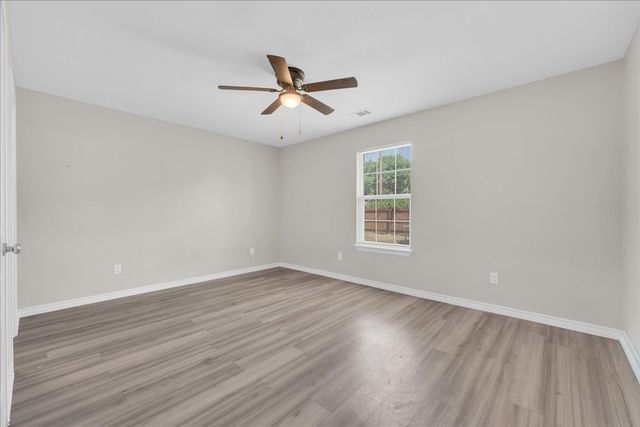 808 SW 24th Street, Mineral Wells, TX 76067