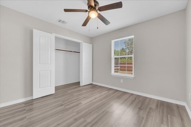 808 SW 24th Street, Mineral Wells, TX 76067