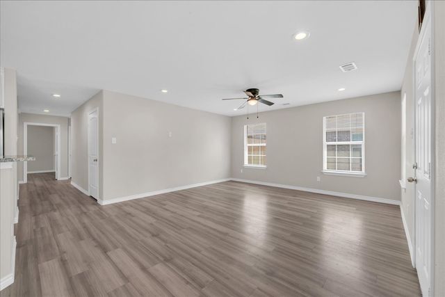 808 SW 24th Street, Mineral Wells, TX 76067