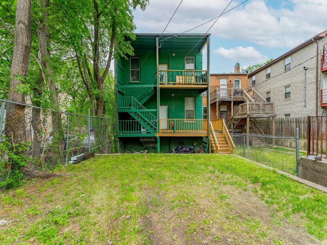 2823 W Flournoy Street, Chicago, IL 60612